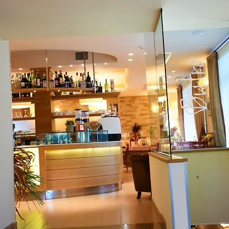 Relais Concorde Apart Otel Grottammare