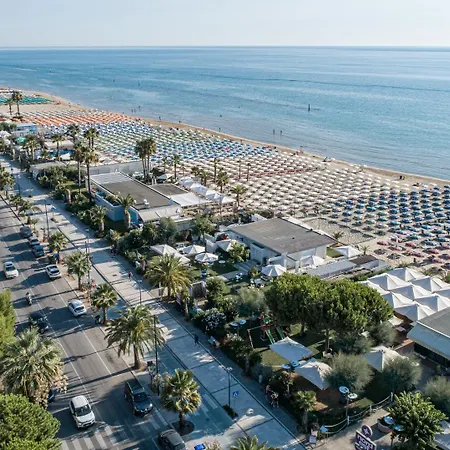 Relais Concorde Apartahotel Grottammare